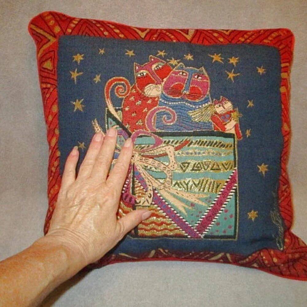 Vtg Laurel Burch Cat Tapestry Pillow 18” Stars Kitty Velvet Metallic Y2K 90s EUC